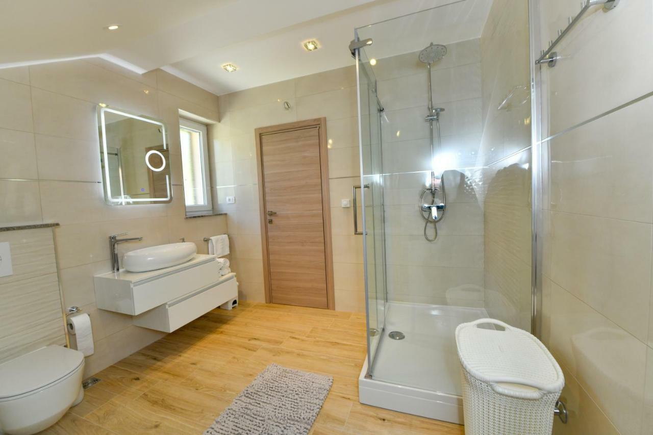 Cambi Lux Apartment Otok  Exterior foto