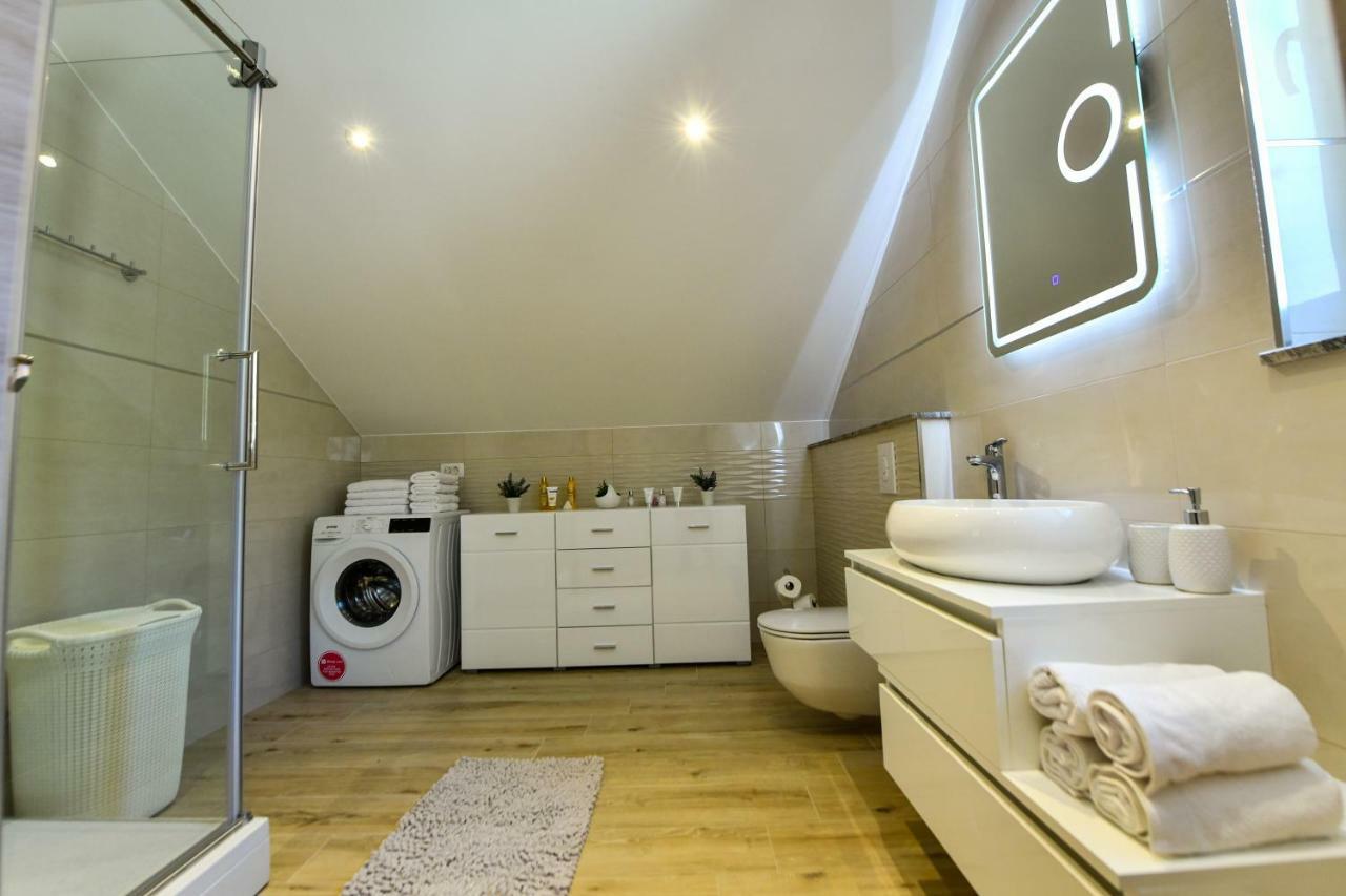 Cambi Lux Apartment Otok  Exterior foto