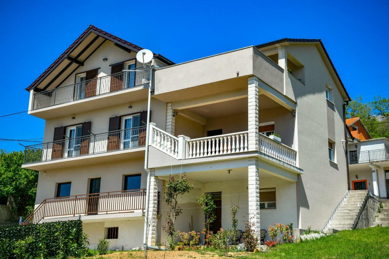 Cambi Lux Apartment Otok  Exterior foto
