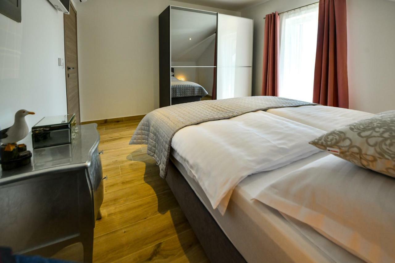 Cambi Lux Apartment Otok  Exterior foto